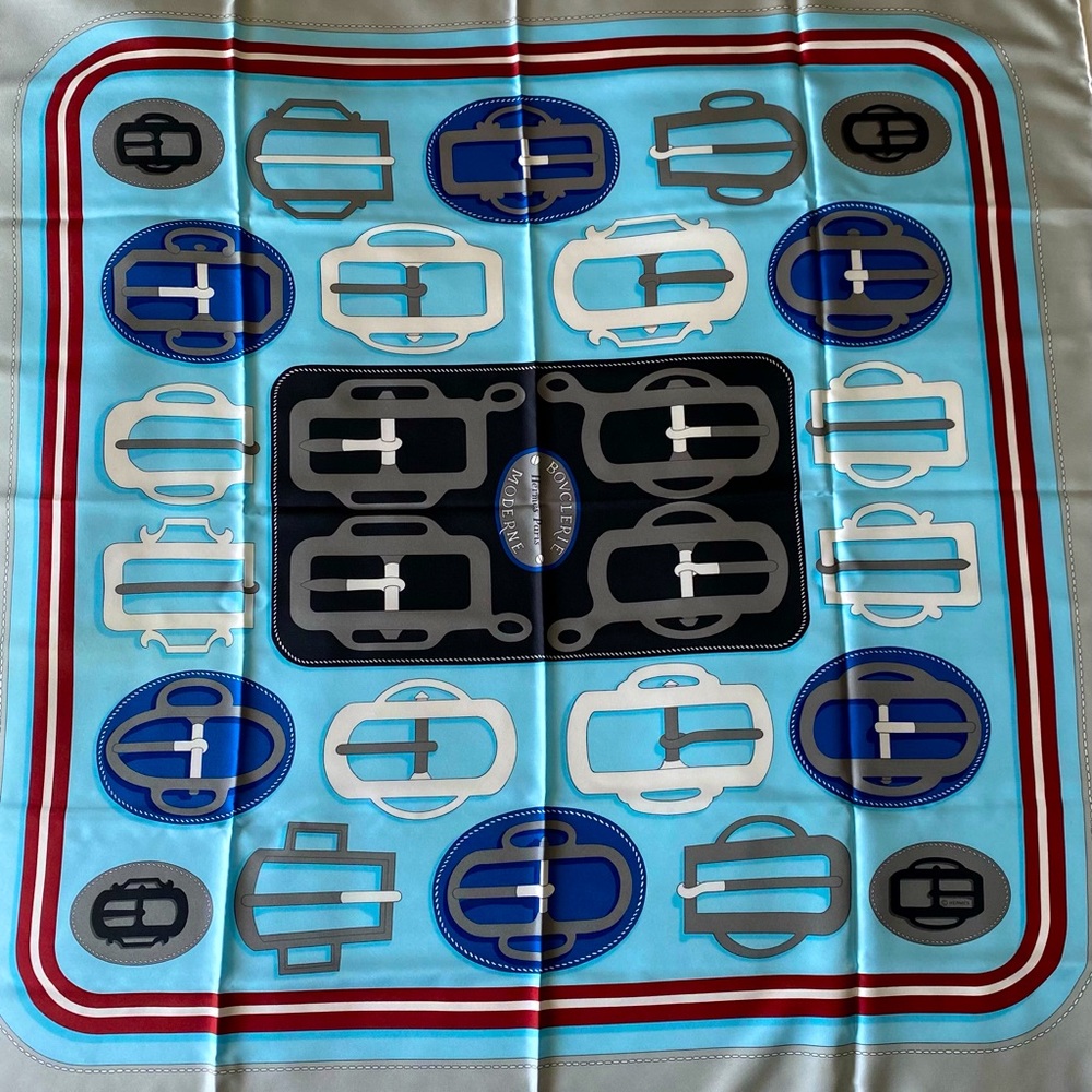 Hermès twill 90 scarf